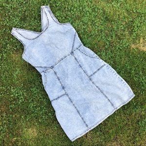 Suzy Shier Lightweight Chambray Denim Mini Dress